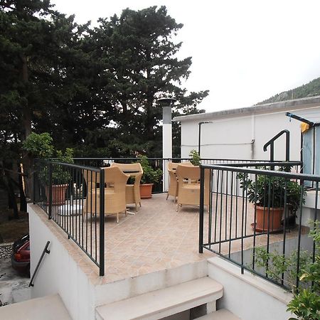 Apartment Perovic Baška Voda Exterior foto